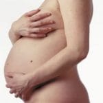 Tutkimus: Tupakka-altistus kohdussa voi lisätä rasvanhimoa